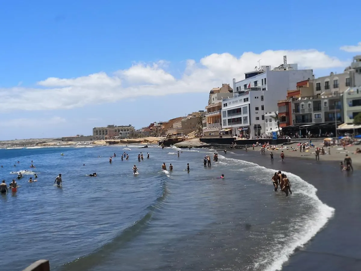 Red Mountain And The Sea Apartment El Medano