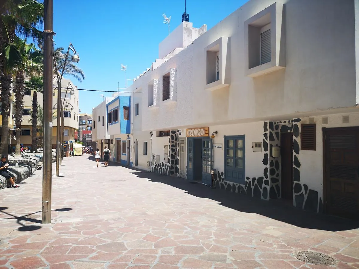 Red Mountain And The Sea Apartment El Medano  Spain