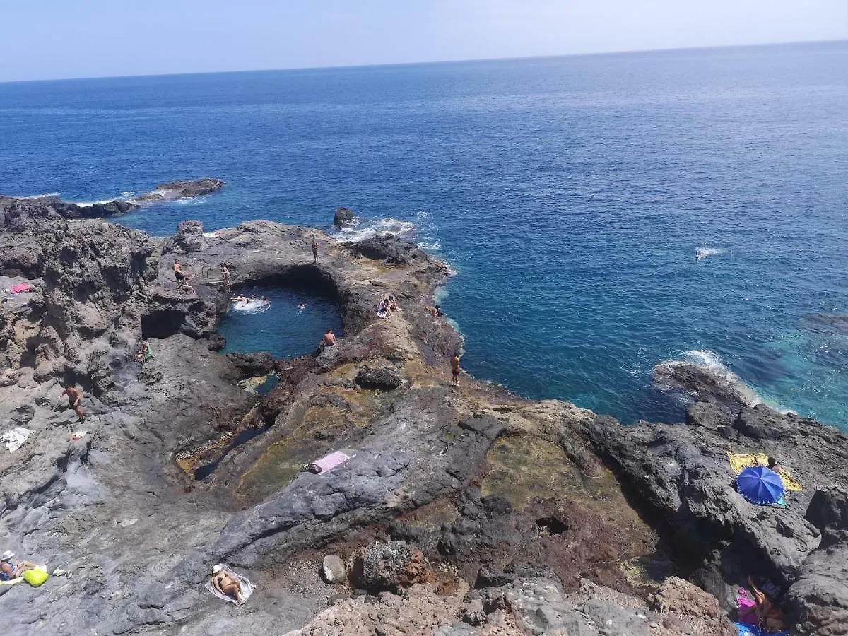 Red Mountain And The Sea Apartment El Medano