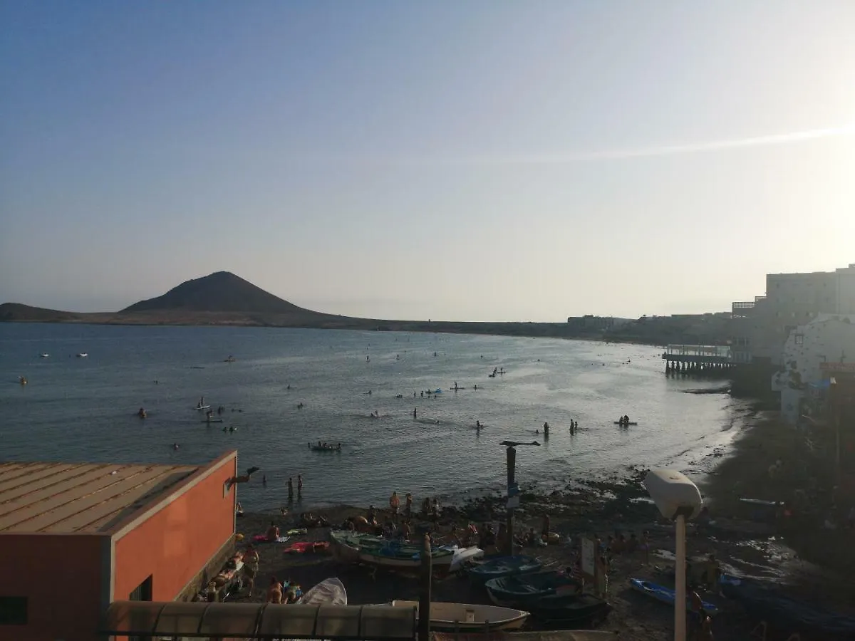Red Mountain And The Sea Apartment El Medano   El Medano (Tenerife)